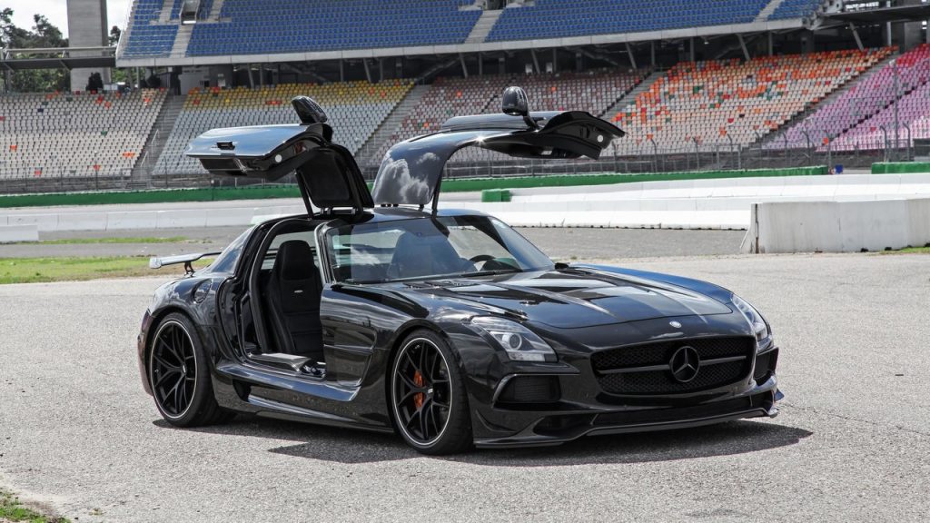 مرسيدس SLS AMG بلاك سيريز